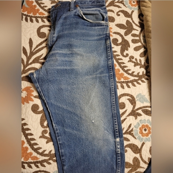 2‎ pairs Wrangler Cowboy Cut 13MWZ Jeans 33x34 Denim Classic Western blue jeans - Picture 11 of 15